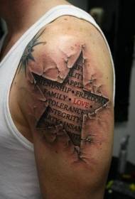 Plecu brūna piecstaru zvaigzne angļu alfabēta saplēsts tetovējuma attēls