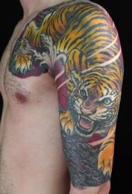 Mezzo modello di tatuaggio di tigre arrabbiata multicolore in stile asiatico