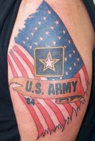 schouder kleur Amerikaanse militaire logo tattoo foto