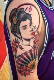 Brako asian geisha kaj floro koloro tatuaje ŝablono