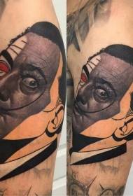 skulder surrealistisk stil fargerik mann portrett tatovering