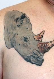 мушко раме цртани модел водене носороге тетоважа узорак