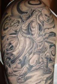 Váll fekete szürke mintás kopasz harcos tetoválás kép