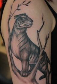 Big tiger and tree tattoo pattern with simple shoulder design