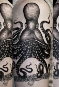 Gravura stilo nigra pulpo kaj zipo brako tatuaje