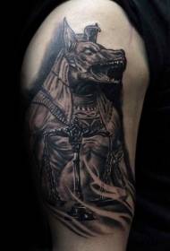 Lengan besar gaya abu-abu hitam pola dewa Mesir Anubis tattoo