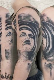 Nagy karját hátborzongató fekete sérült nő arcát tetoválás minta