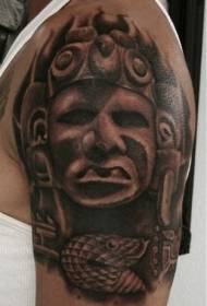 Beso handia estilo aztekoaren zuri-beltzeko estatua tatuaje eredua