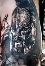 Рука црно-бели шпартански краљ портрет личности тетоважа узорак