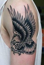 E scole antichi è bianchi eagle bianchi cù bracciale di grande mudellu di tatuaggi