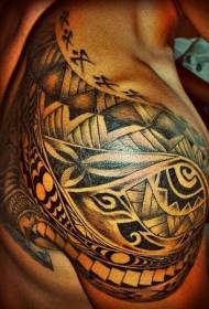 Реалистичен черен полинезийски декоративен модел татуировка на рамото