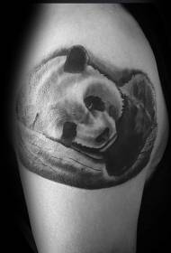 Veliki slatki uzorak slatke tetovaže pande