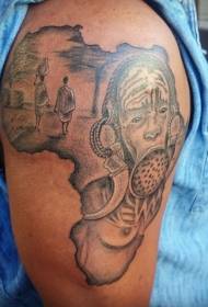 Gwo bra kontinan Afriken tribi nwa modèl tatoo