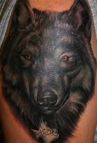 Cabeça de lobo preto realista padrão de tatuagem de braço grande