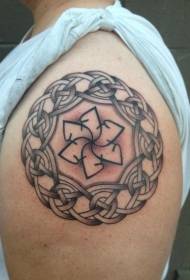 Axel personlighet keltisk knut tatuering mönster