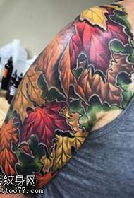 Shoulder painted leaves tattoo pattern
