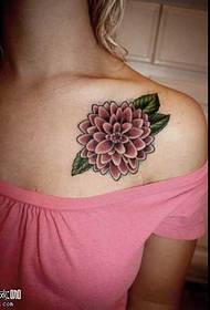 Shoulder plant flower tattoo pattern