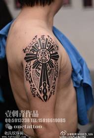 Shoulder classic totem tattoo pattern