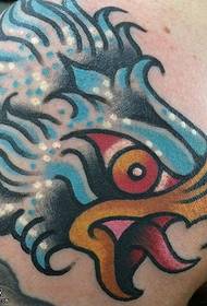 Shoulder sting parrot tattoo pattern