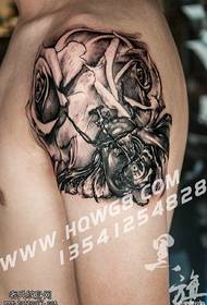 Shoulder rose insect tattoo pattern