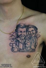 Laimīgas ģimenes tetovējuma modelis