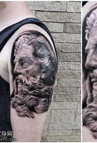 Wzór tatuażu na ramię Einsteina