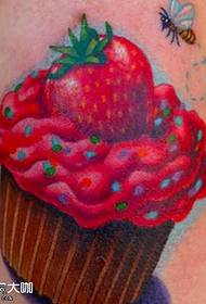 Back ice strawberry tattoo pattern