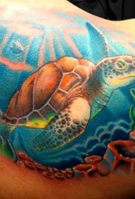 Tartaruga colorida bonita e padrão de tatuagem do fundo do mar