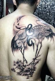 Amaphethini we-tattoo yangaphambi kwe-crane