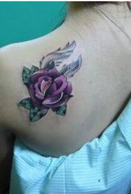 Fashion beauty shoulders only look beautiful roses tattoo pattern pictures