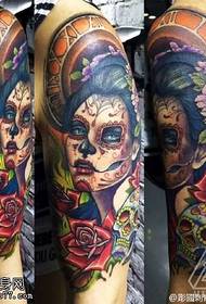Tauira tattoo geisha Tika