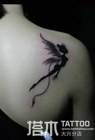 Tatuaje de ángel de hombro trasero de niña