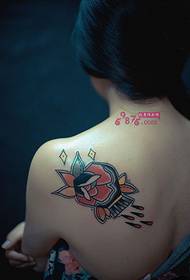 Beauty shoulder art vase tattoo picture