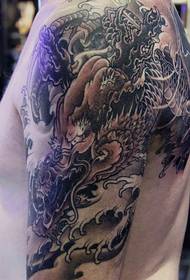 Chinese style classic dragon totem tattoo pattern