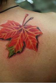 Fine-looking maple leaf tattoo pattern picture on the shoulder