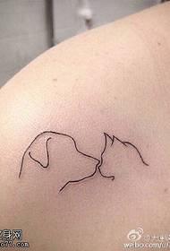 Lijepa linija uzorak tetovaža malih životinja