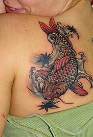 მხრის პირადობის squid tattoo