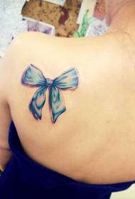 Beautiful and beautiful bow tattoo pattern picture on the shoulder color