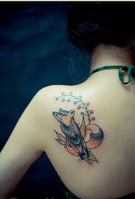 Fashion girl shoulders only beautiful fox tattoo pattern pictures