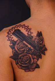 Personality fashion shoulder beautiful pistol rose tattoo pattern picture