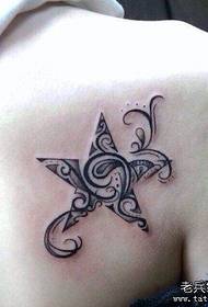 Woman shoulder five-pointed star tattoo work