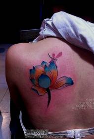 Стильный и красивый рисунок татуировки плеча лотоса