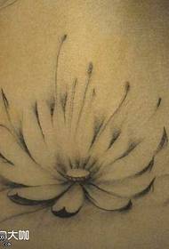patró de tatuatge de lotus de cintura