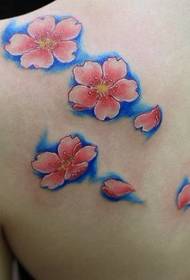 Womanената тетоважа модел: Рамка боја на рамената Сакура тетоважа модел
