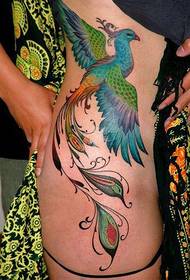 Prekrasna tetovaža tetovaže Phoenix