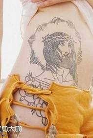 Ang pattern ng tattoo ni Jesus sa ilaw sa baywang