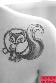 Shoulder stings a little fox tattoo work by tattoo