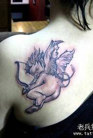 A shoulder angel tattoo pattern is shared by the tattoo show