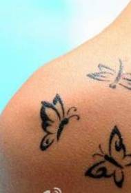 Шаблон татуіроўкі на плячах: татэм пляча, маленькі малюнак татуіроўкі матылькоў