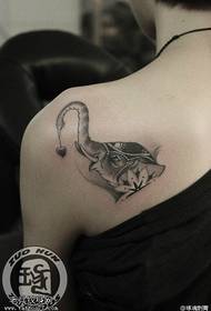 Weibliche Schulter Tattoo-Symbol